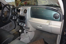 Load image into Gallery viewer, Power Steering Pump  PT CRUISER 2006 - NW162810
