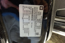 Load image into Gallery viewer, Radio Sierra 1500 pickup Denali Tahoe Acadia Yukon 2007 07 2008 08 2009 09 10 11 - NW134630
