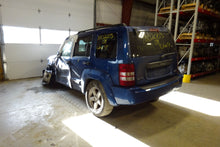 Load image into Gallery viewer, Computer Jeep Liberty 2009 - NW27401
