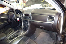 Load image into Gallery viewer, RADIATOR Ford Fusion Lincoln MKZ 2011 11 2012 12 - NW131782
