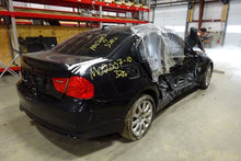 Load image into Gallery viewer, Radio Antenna  BMW X6 2008 - NW7717

