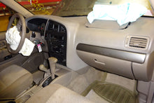 Load image into Gallery viewer, PARKLAMP Nissan Pathfinder 1999 99 2000 00 01 - 04 Left - NW82635
