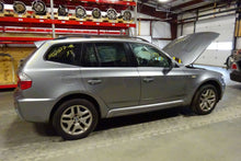 Load image into Gallery viewer, BODY CONTROL MODULE BMW 320i 330i M3 X3 2001 01 - 07 - NW30583
