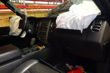 Load image into Gallery viewer, Fog Light Ford Ranger Expedition 2007 07 2008 08 2009 09 2010 10 2011 11 12 - NW81508
