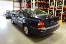 Load image into Gallery viewer, TRANSMISSION COMPUTER Volvo S80 1999 99 00 01 02 - 06 - NW39296
