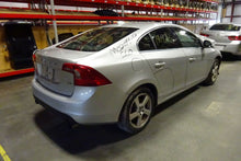 Load image into Gallery viewer, RADIO CONTROL PANEL Volvo C70 S60 S80 XC60 XC70 2011 11 2012 12 2013 13 - NW140329
