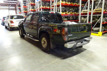 Load image into Gallery viewer, RADIO Rainier Colorado SSR Trailblazer Trailblazer Ext Canyon 05-12 - NW134632
