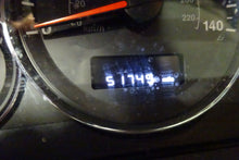 Load image into Gallery viewer, Fog Light Aspen Grand Cherokee Durango Dakota 2005 05 2006 06 07 08 09 10 - NW81579
