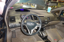 Load image into Gallery viewer, RADIATOR Honda Civic 06 07 08 09 10 11 - NW132225
