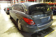 Load image into Gallery viewer, FOG LAMP LIGHT CL550 CL600 CL63 CL65 ML320 08-12 Bumper Mounted Left - NW83290
