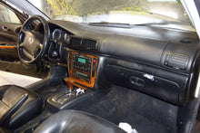 Load image into Gallery viewer, PARKLAMP VW Passat 2001 01 2002 02 03 04 05 Left - NW83697

