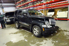 Load image into Gallery viewer, SIDE MARKER LAMP LIGHT Liberty 2008-2012 Bumper Mounted Right - NW81643
