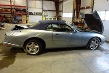 Load image into Gallery viewer, RADIO Jaguar XK8 1997 97 - NW137999
