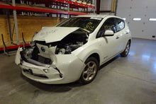 Load image into Gallery viewer, SIDE MARKER LAMP LIGHT Cube Juke Leaf 09-14 Fender Mounted - NW82580
