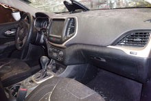 Load image into Gallery viewer, FOGLIGHT Charger Wrangler 2010 10 2011 11 2012 12 13 - NW81568
