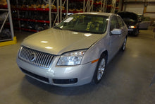 Load image into Gallery viewer, SIDE MARKER LAMP LIGHT Fusion Milan 06 07 08 09 Right - NW81701
