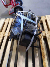 Load image into Gallery viewer, Air Bag computer Volvo S40 V50 2004 04 2005 05 2006 06 2007 07 - NW39028
