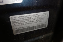 Load image into Gallery viewer, Computer Volkswagen Passat 2007 - NW38846
