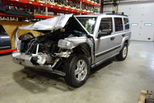 Load image into Gallery viewer, Fog Light Aspen Grand Cherokee Durango Dakota 2005 05 2006 06 07 08 09 10 - NW81571
