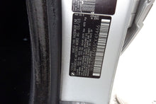 Load image into Gallery viewer, FOG LIGHT BMW 525i 528i 540i 530i 1998 98 - 03 Left - NW82218

