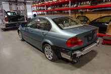 Load image into Gallery viewer, AIR INJECTION PUMP SMOG BMW 325i 328i 330i 323i  1999 99 00 01 02 03 04 05 - NW8022

