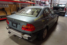 Load image into Gallery viewer, AIR INJECTION PUMP SMOG BMW 325i 328i 330i 323i  1999 99 00 01 02 03 04 05 - NW8022
