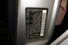 Load image into Gallery viewer, SIDE MARKER LAMP LIGHT Cube Juke Leaf 09-14 Fender Mounted - NW82538
