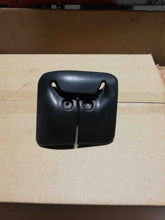 Load image into Gallery viewer, FOG LAMP LIGHT Range Rover 03 04 05 Bumper Mounted Right - NW83400
