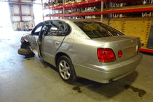 Load image into Gallery viewer, Computer  LEXUS GS300 2001 - NW33742
