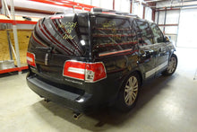 Load image into Gallery viewer, TRANSFER CASE Ford F150 Pickup Lincoln Navigator 08 09 10 11 - NW176575
