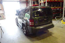 Load image into Gallery viewer, TRANSFER CASE Liberty 2008 08 2009 09 2010 10 2011 11 2012 12 - NW176521
