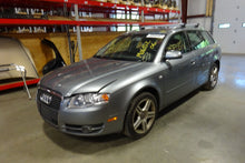 Load image into Gallery viewer, DRIVER ASSIST CONTROL MODULE COMPUTER Audi A4 2009 09 - NW28281
