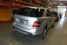 Load image into Gallery viewer, SIDE VIEW MIRROR Mercedes ML320 ML350 ML550 2006 06 2007 07 2008 08 Right - NW53219
