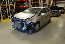 Load image into Gallery viewer, RADIO Toyota Prius 2010 10 2011 11 - NW139957
