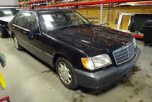 Load image into Gallery viewer, POWER STEERING PUMP Mercedes S320 1992 92 93 94 95 - 99 - NW163807
