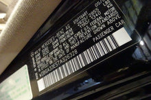 Load image into Gallery viewer, POWER STEERING PUMP Mercedes S320 1992 92 93 94 95 - 99 - NW163807
