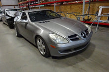 Load image into Gallery viewer, GRILLE SLK280 SLK350 SLK55 2005 05 2006 06 2007 07 2008 08 - NW98592
