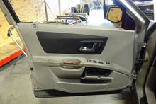 Load image into Gallery viewer, FOG LAMP LIGHT SRX 04 05 06 07 08 09 Bumper Mounted Right - NW81314
