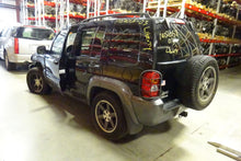 Load image into Gallery viewer, Fog Light Jeep Liberty 2002 02 2003 03 2004 04 Right - NW81651
