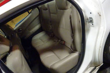 Load image into Gallery viewer, TURN SIGNAL LIGHT LAMP Grand Prix Solstice 04-10 Bumper Mounted Left - NW81554
