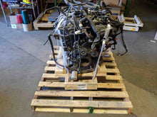 Load image into Gallery viewer, TRANSFER CASE Titan Pathfinder Frontier 2005 05 06 07 08 09 10 11 12 13 Auto - NW176827
