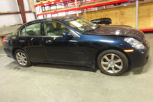 Load image into Gallery viewer, SIDE MARKER LAMP LIGHT G35 03 04 05 06 Bumper Mounted Right - NW82550
