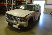 Load image into Gallery viewer, Computer Ford Explorer 2009 - NW26844
