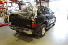 Load image into Gallery viewer, PARKLAMP Sierra 1500 3500 2500 Yukon 1999 99 00 01 02 03 04 05 06 07 Left - NW81543
