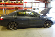Load image into Gallery viewer, CONDENSER FAN ASSEMBLY Honda Accord 2005 05 2006 06 2007 07 3.0L - NW63975
