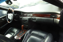 Load image into Gallery viewer, Computer Cadillac Seville 2002 - NW27846
