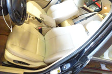 Load image into Gallery viewer, Fog Light BMW 320i 330i 325i 2002 02 2003 03 2004 04 2005 05 - NW82036
