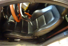 Load image into Gallery viewer, CD Changer Audi TT 2000 00 2001 01 02 03 04 05 06 - NW136224

