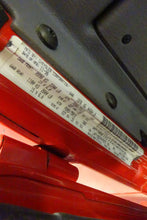 Load image into Gallery viewer, SIDE MARKER LAMP LIGHT Jeep TJ Wrangler 1997-2006 Right - NW81608
