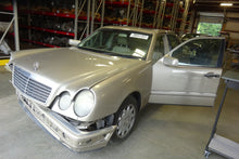 Load image into Gallery viewer, FOG LAMP LIGHT E300d E320 E320T Wagon E420 96-99 Bumper Mounted Left - NW83056
